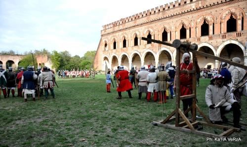 La-cittta-delle-100-Torri-2023-063